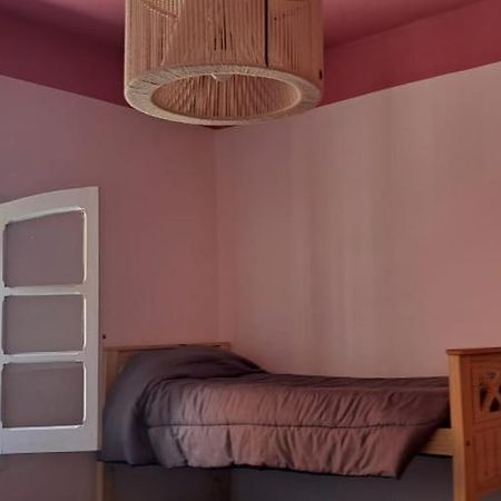 Hostel Lqueen 1 Salta Bagian luar foto