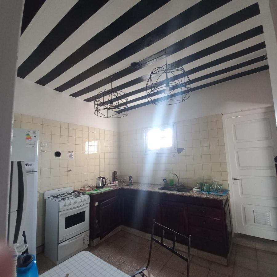 Hostel Lqueen 1 Salta Bagian luar foto