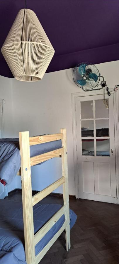 Hostel Lqueen 1 Salta Bagian luar foto